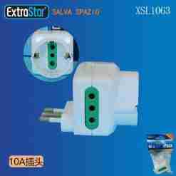 Adattatore Spina 10a Con 2 Prese+1schuko Salva Spazio